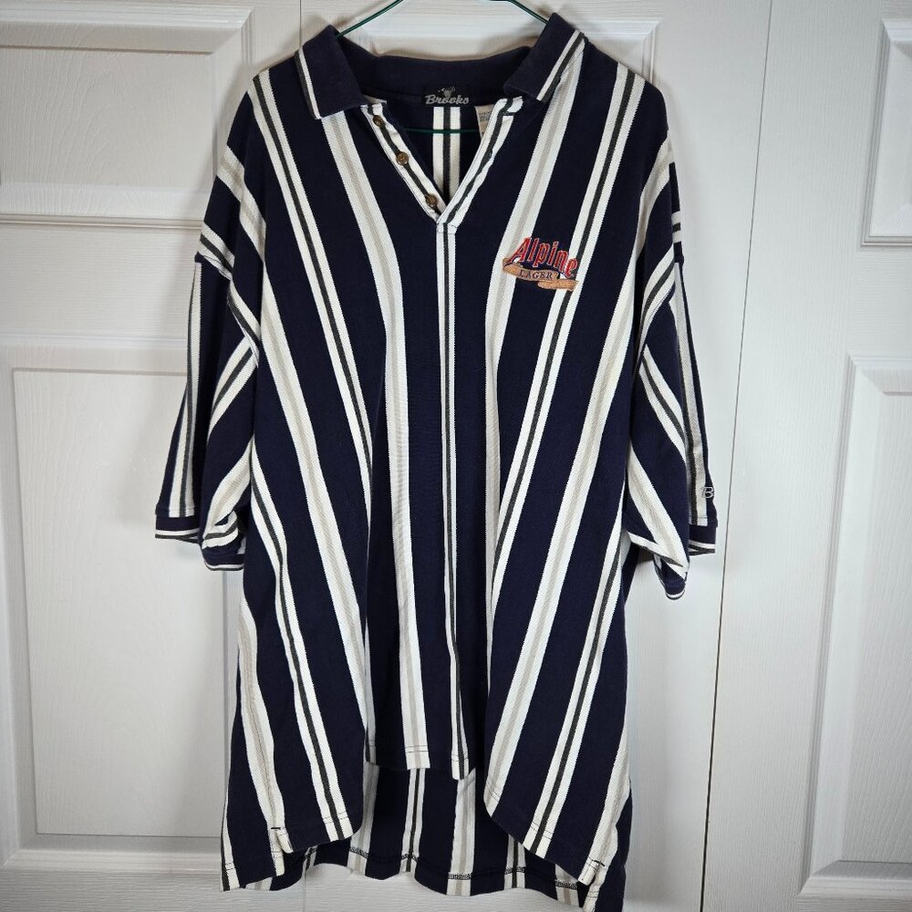 Brooks, XL Alpine Lager logo short sleeve men's shirt.